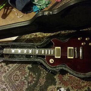 Epiphone Les Paul Tribute Plus