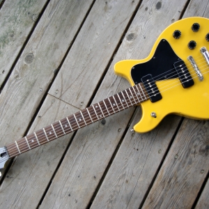 MK 1994 Epiphone Special DC worn yellow